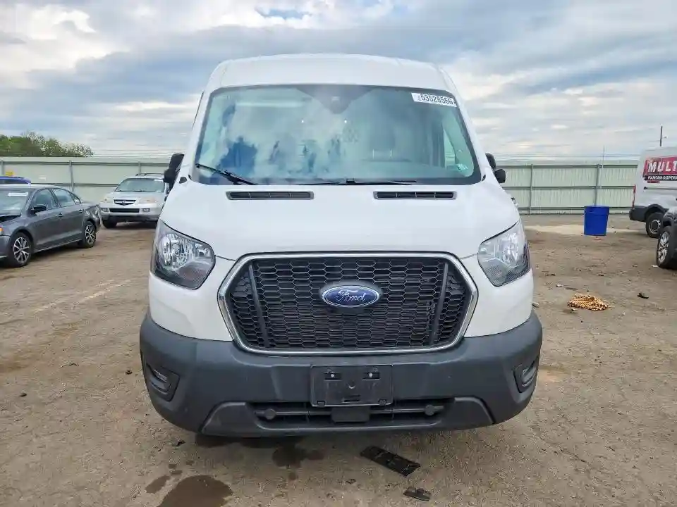 1FTBR1C8XRKB68722 2024 FORD TRANSIT-4