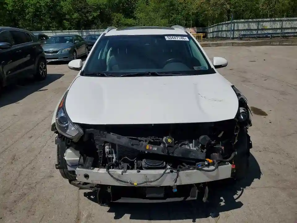 KNDCC3LC7H5051294 2017 KIA NIRO-4