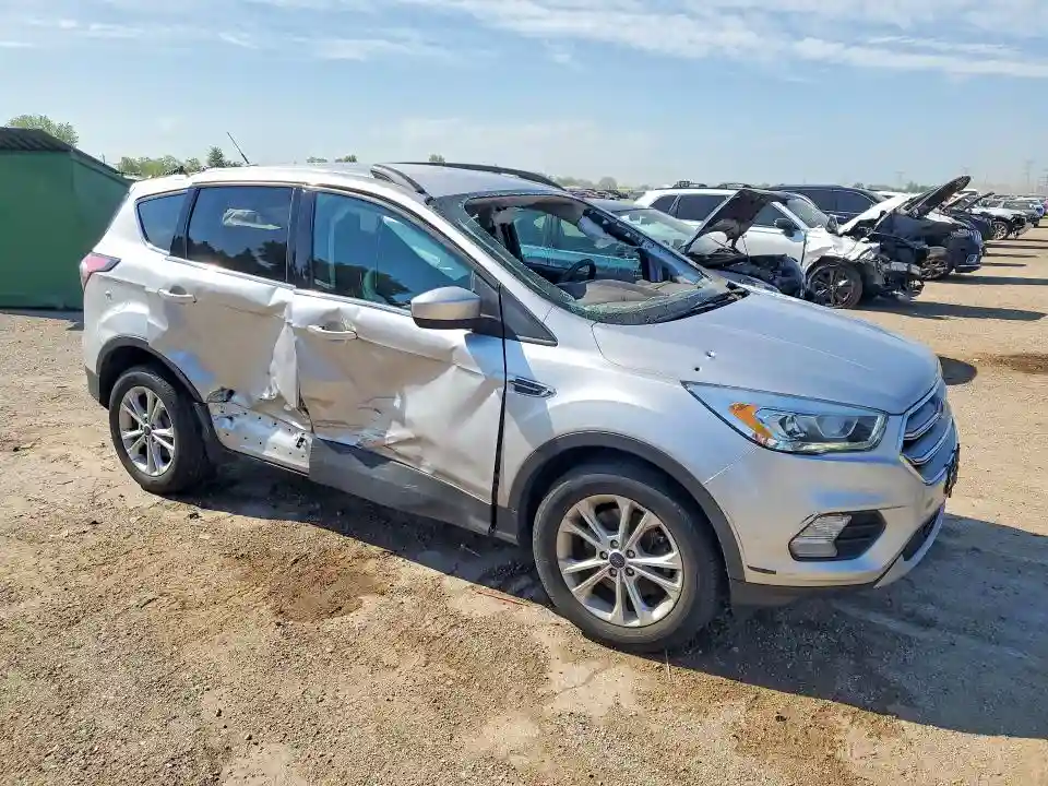 1FMCU9GD2HUB41778 2017 FORD ESCAPE-3
