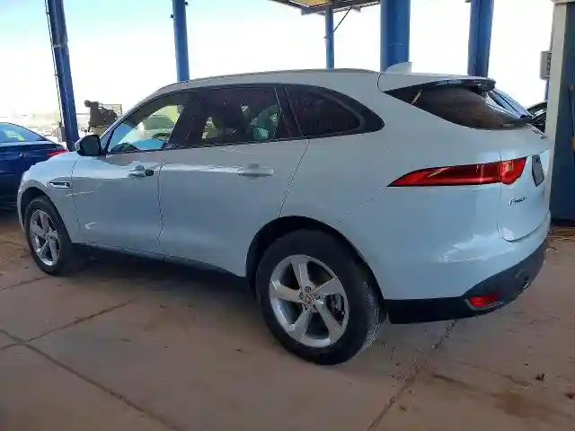 SADCJ2FX3JA250472 2018 JAGUAR F-PACE-1