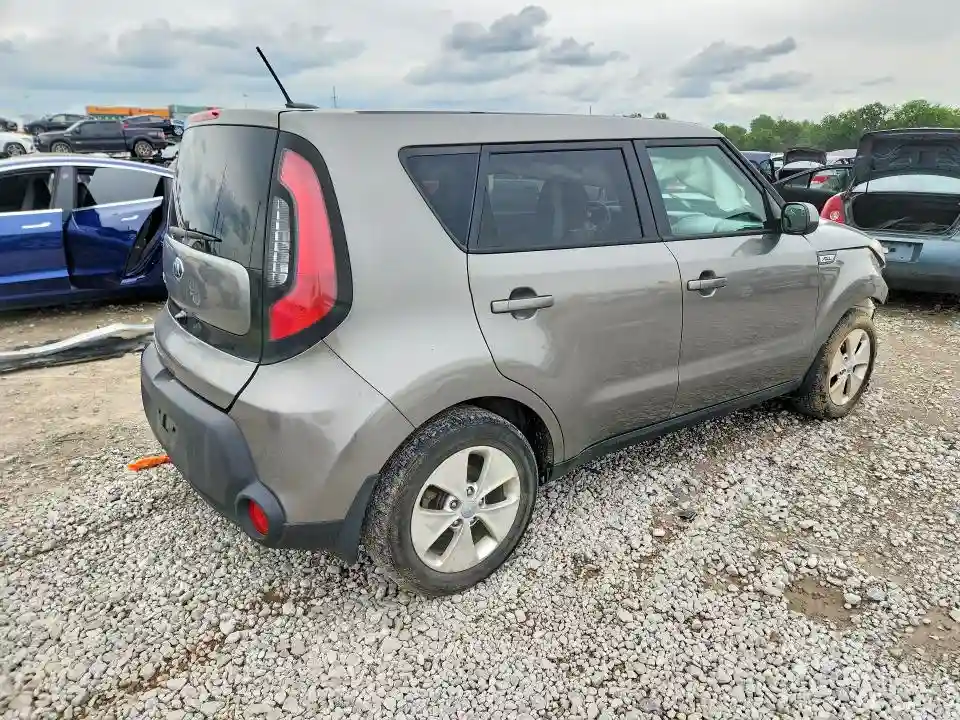 KNDJN2A26F7128650 2015 KIA SOUL BASE-2