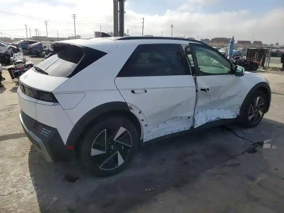 7YAKN4DA0SY028933 2025 HYUNDAI IONIQ-2