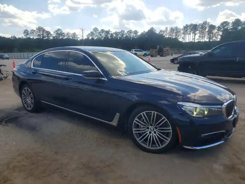 WBA7E2C36HG741321 2017 BMW 7 SERIES-3