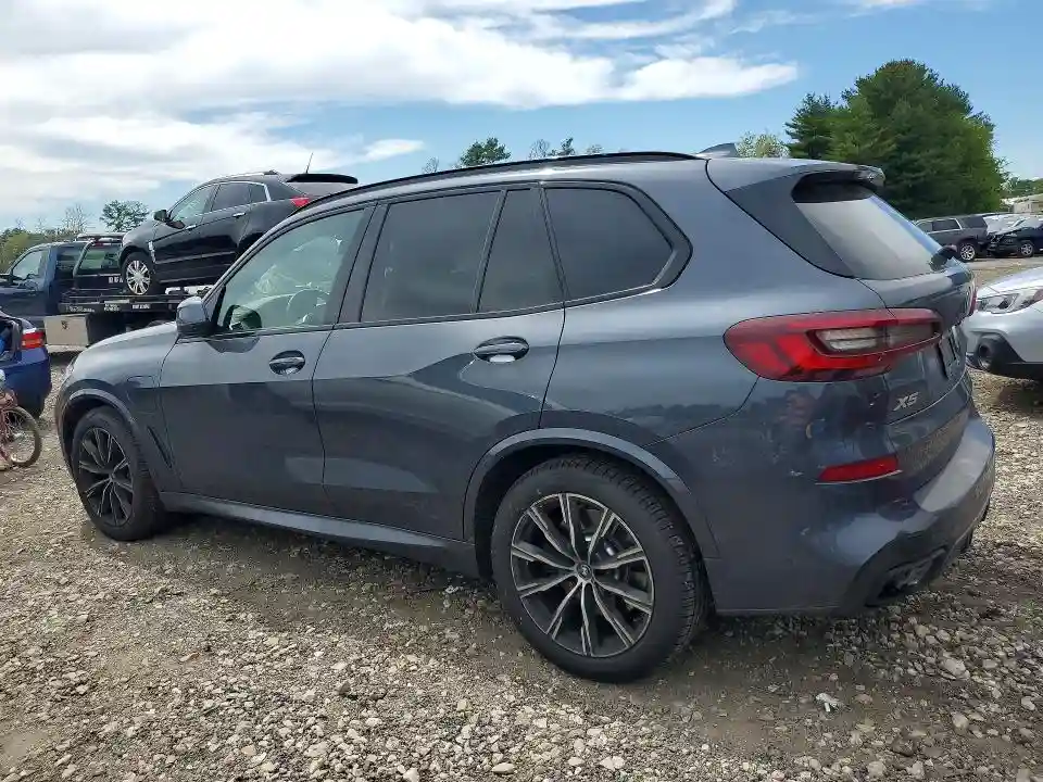 5UXTA6C0XN9J37893 2022 BMW X5-1