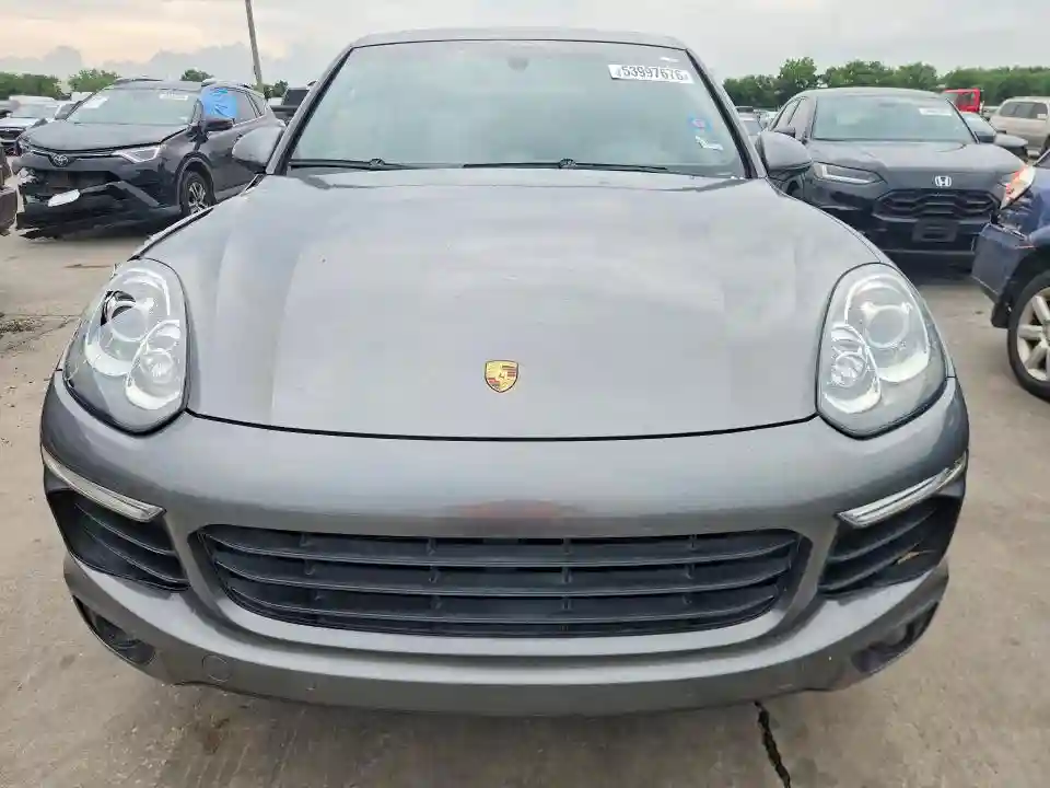 WP1AA2A27GKA14181 2016 PORSCHE CAYENNE-4