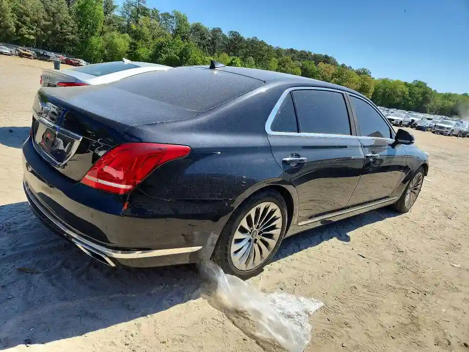 KMHG34JA0JU038502 2018 GENESIS G90-2