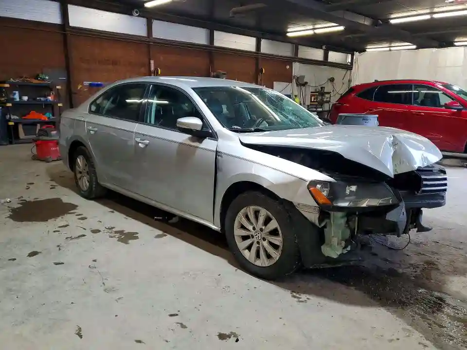 1VWAT7A33EC119208 2014 VOLKSWAGEN PASSAT-3