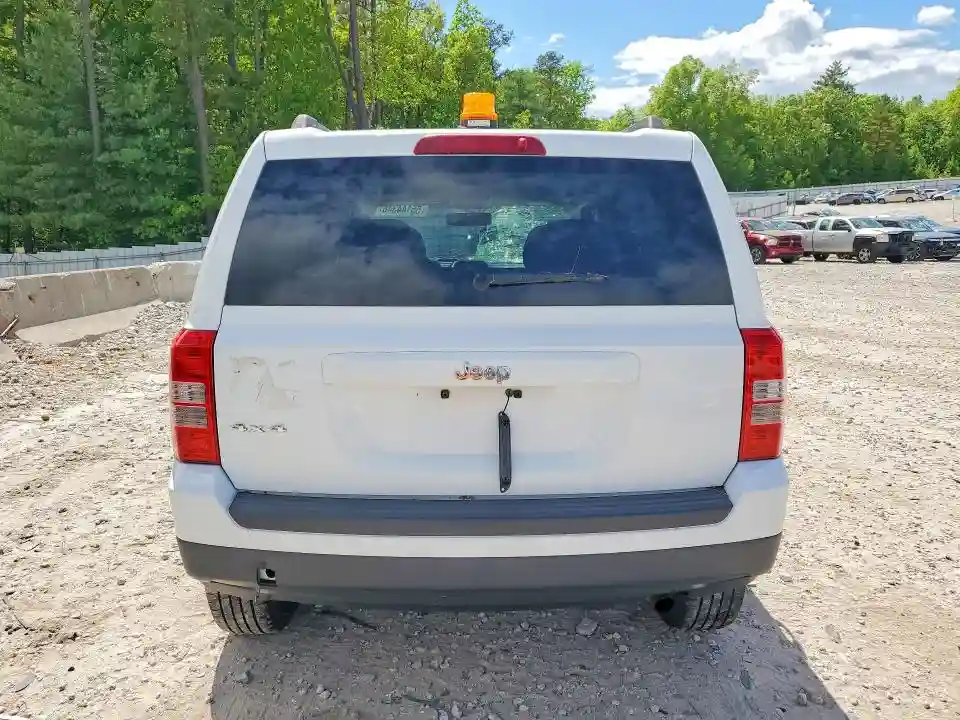 1C4NJRBB0CD584595 2012 JEEP PATRIOT-5
