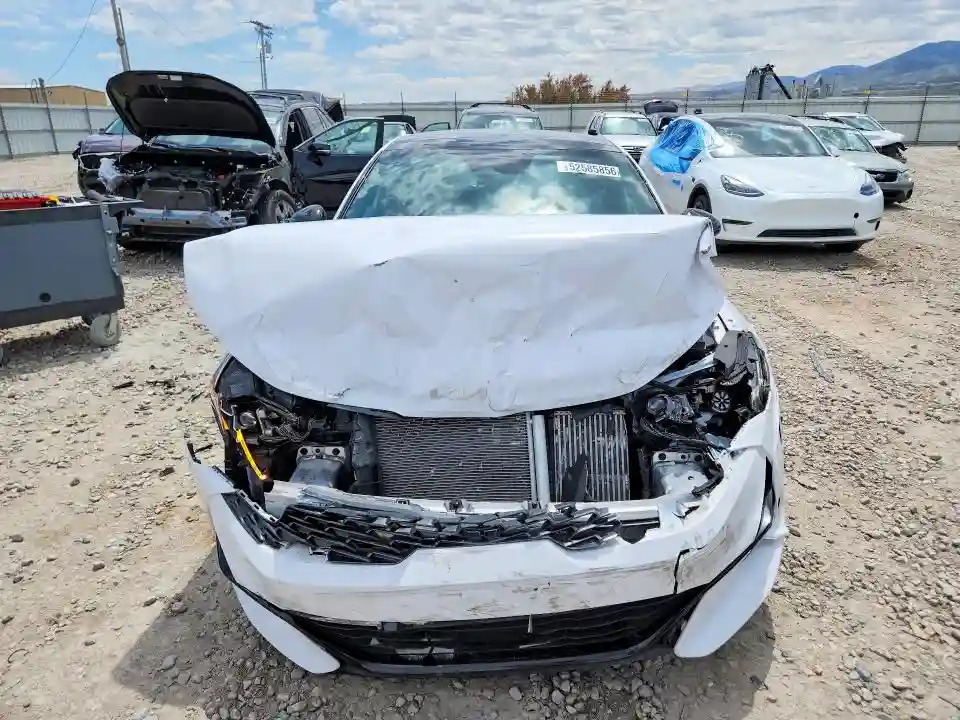 5XXG64J29RG266066 2024 KIA K5-4