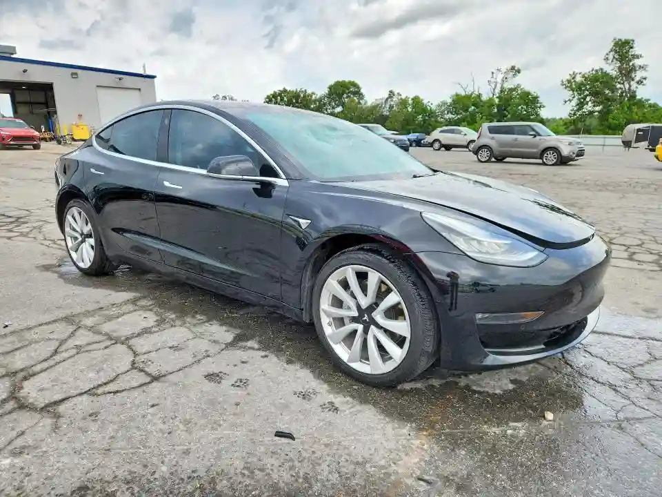 5YJ3E1EA7JF005835 2018 TESLA MODEL 3-3