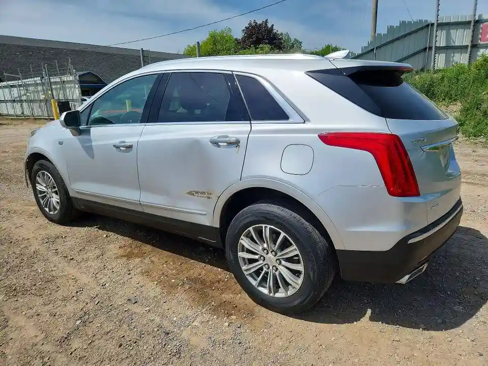 1GYKNDRS1HZ223462 2017 CADILLAC XT5-1