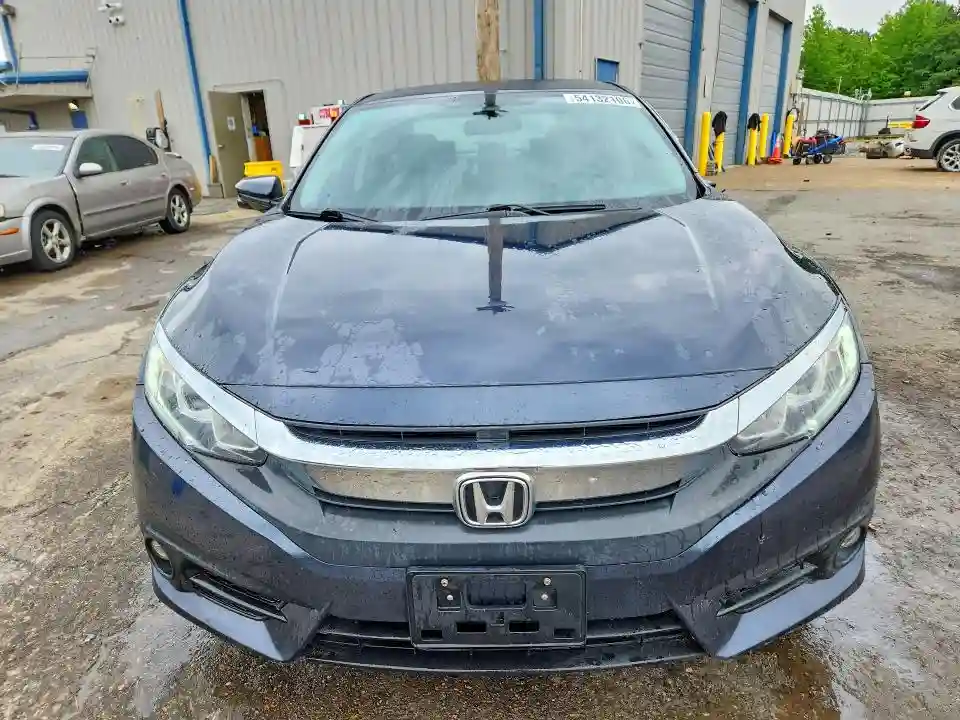 2HGFC1E37JH643163 2018 HONDA CIVIC-4