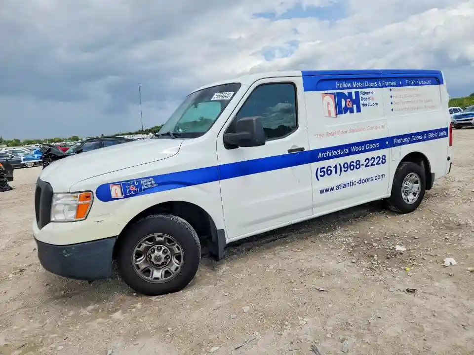 1N6BF0KY6HN804499 2017 NISSAN NV-0