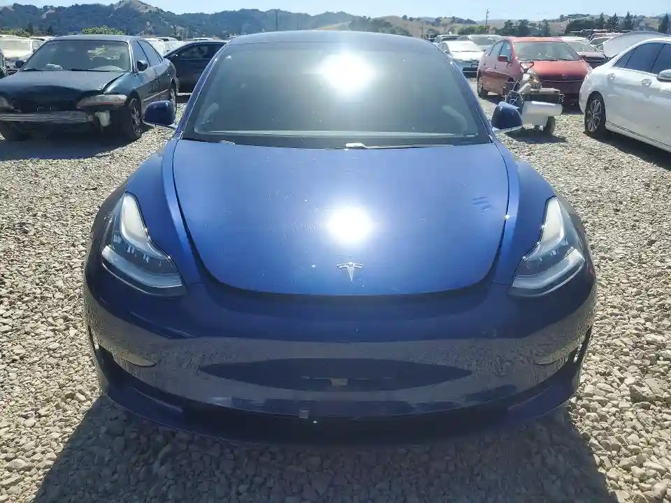 5YJ3E1EA5LF705923 2020 TESLA MODEL 3-4