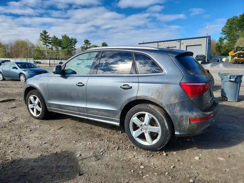 WA1WKBFP8CA021062 2012 AUDI Q5-1