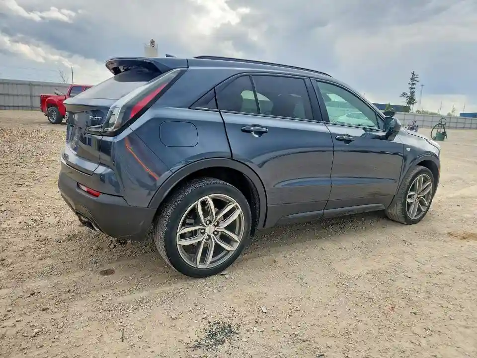 1GYFZFR41KF102040 2019 CADILLAC XT4-2