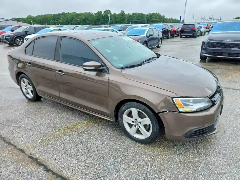 3VWLL7AJ6BM122637 2011 VOLKSWAGEN JETTA-3