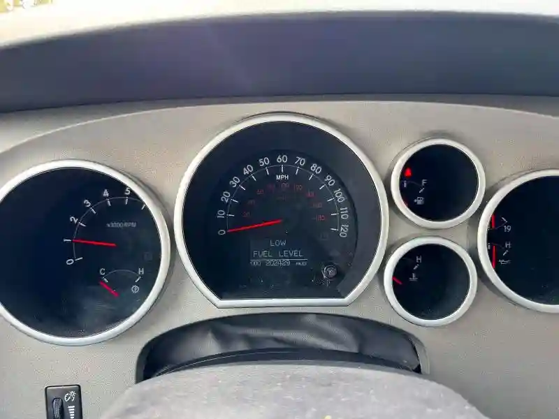 5TFHY5F1XAX122804 2010 TOYOTA TUNDRA-5