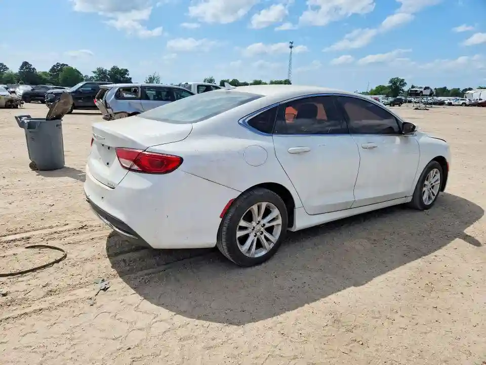 1C3CCCAB1GN112085 2016 CHRYSLER 200-2