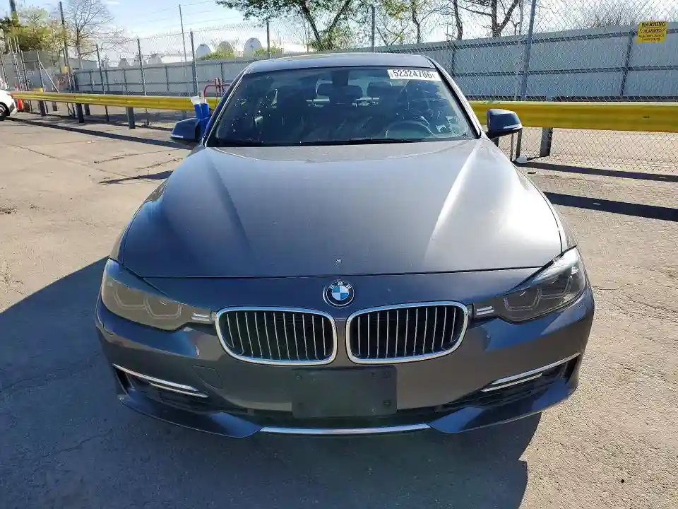 WBA3B5C52DF594442 2013 BMW 3 SERIES-4