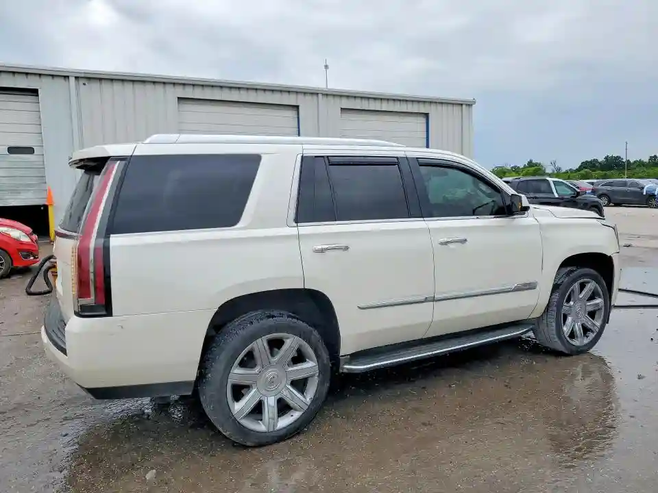 1GYS3CKJ4FR284836 2015 CADILLAC ESCALADE-2