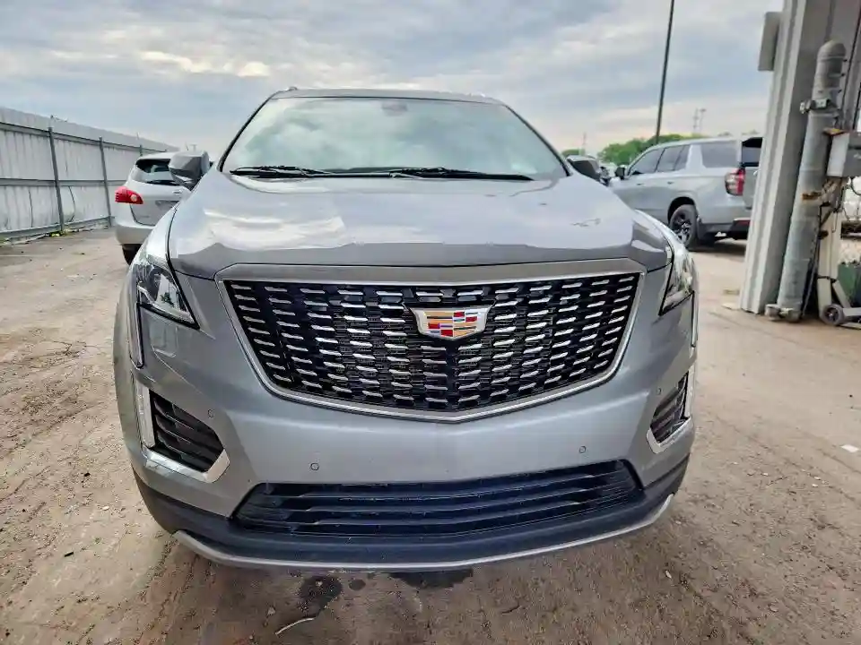 1GYKNDRS7RZ708464 2024 CADILLAC XT5-4