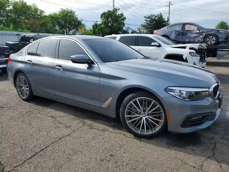 WBAJA9C51JB034089 2018 BMW 5 SERIES-3