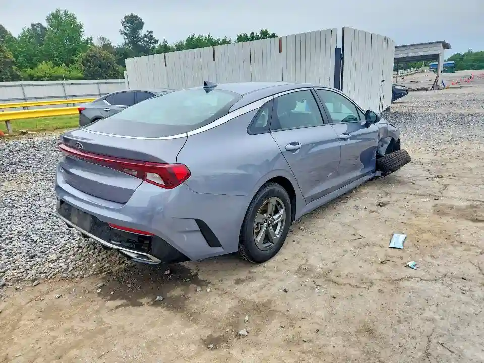 5XXG14J26MG018512 2021 KIA K5-2