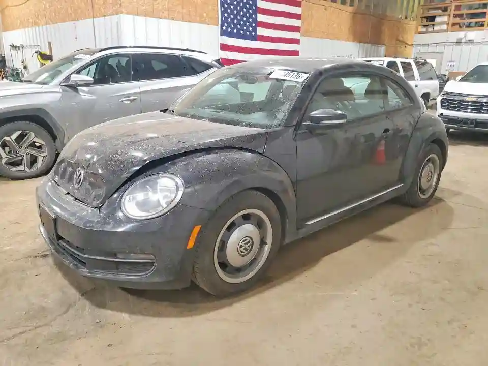 3VWF17AT6GM634202 2016 VOLKSWAGEN BEETLE-0