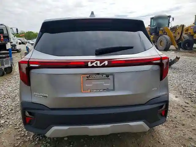 KNDEPCAAXR7647312 2024 KIA SELTOS-5