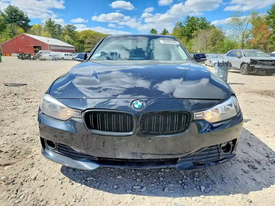 WBA3D5C51EKX98717 2014 BMW 3 SERIES-4