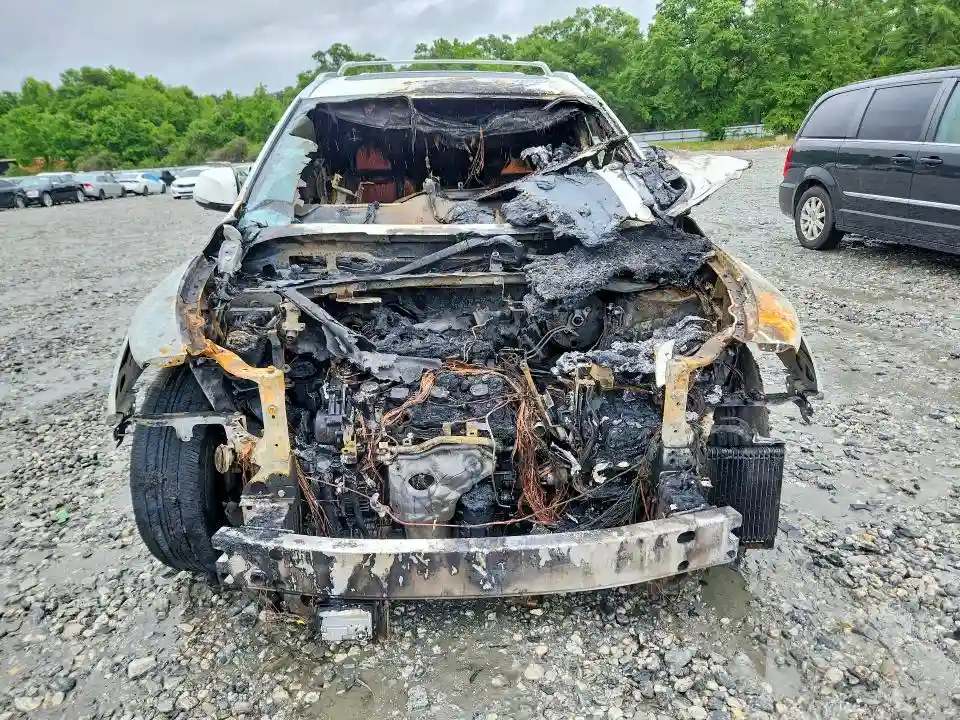 5N1DL0MNXKC522307 2019 INFINITI QX60-4