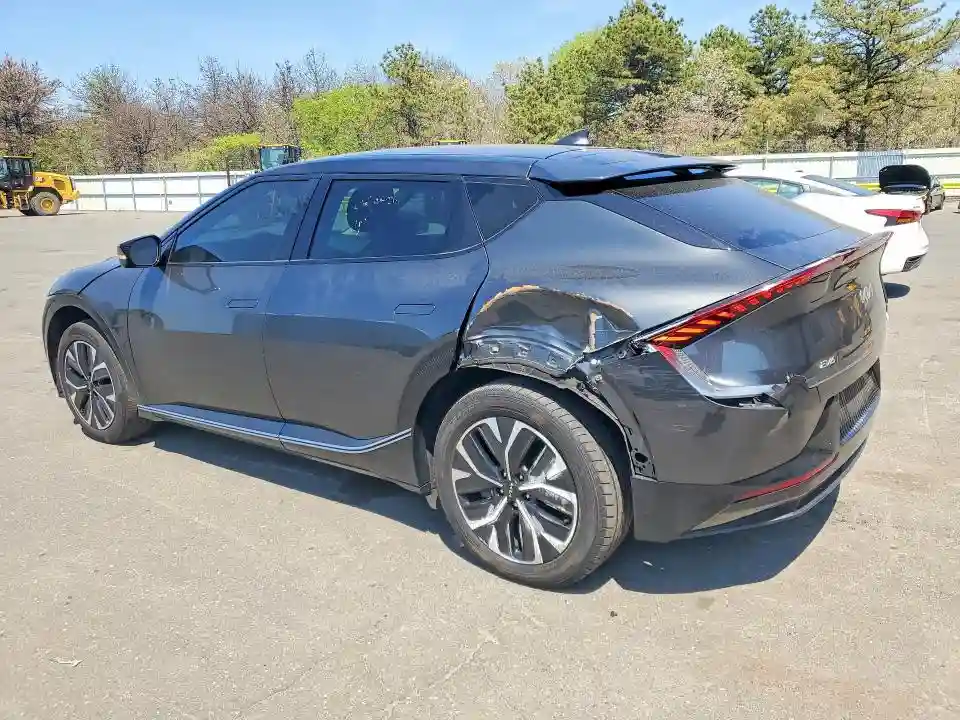 KNDC34LAXR5614179 2024 KIA ALL OTHER-1