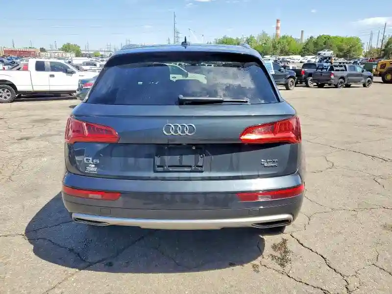 WA1ANAFYXJ2001004 2018 AUDI Q5-5