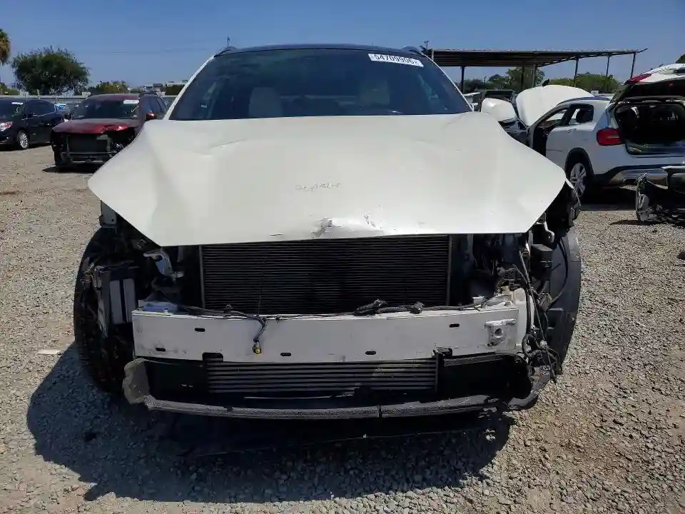 3PCAJ5M36KF118559 2019 INFINITI QX50-4