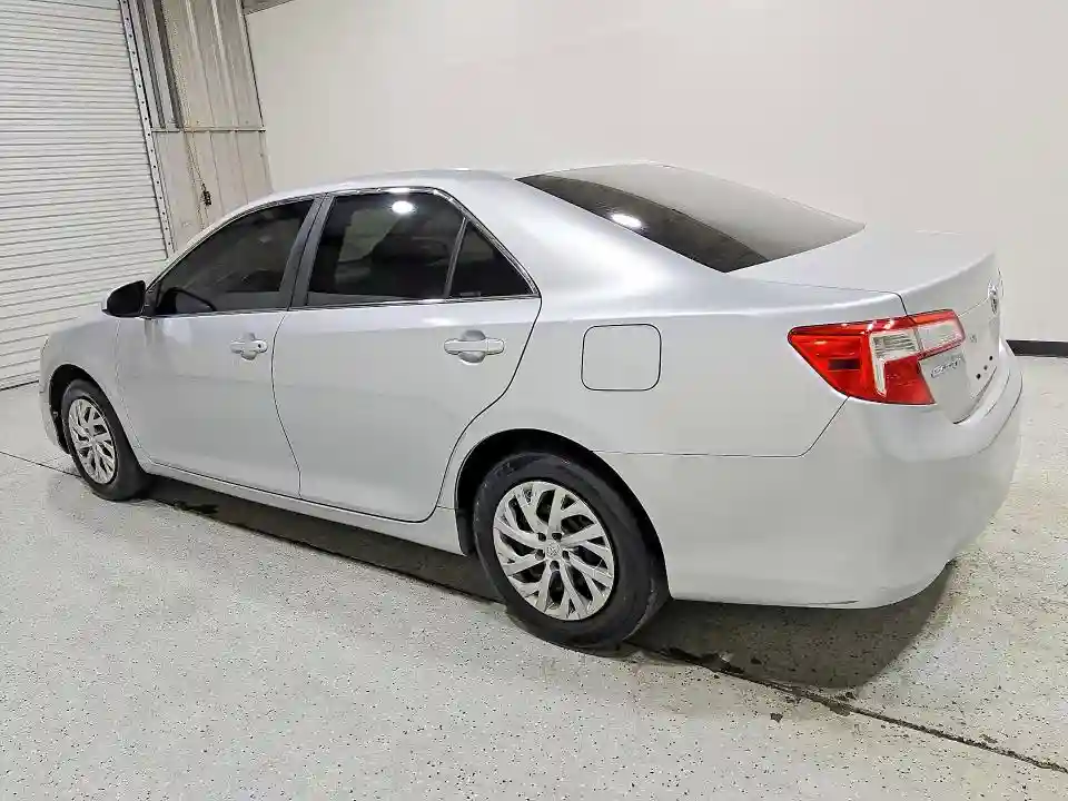 4T1BF1FK8CU622103 2012 TOYOTA CAMRY-1