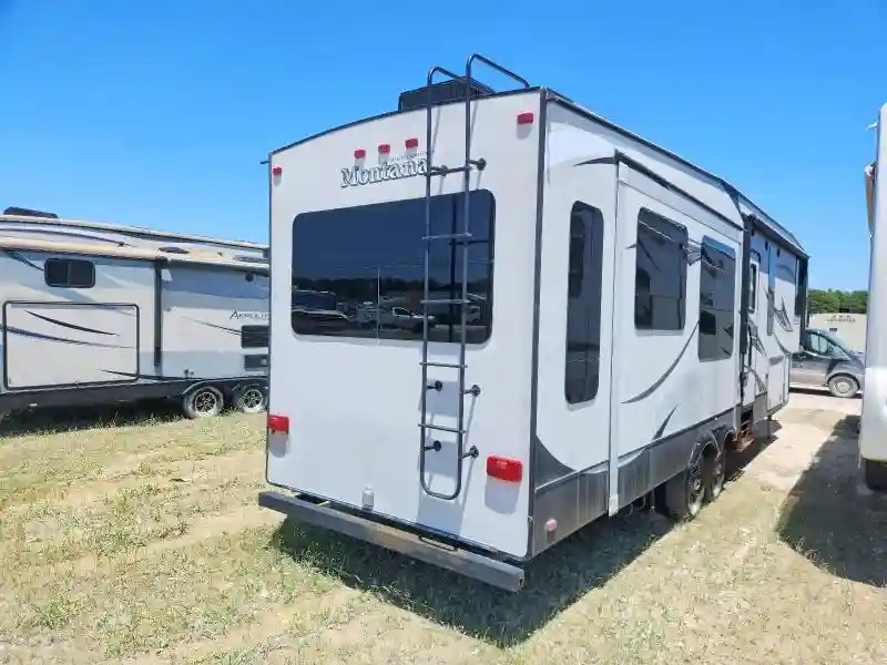 4YDF35327FA740639 2015 KUTB MONTANA-3