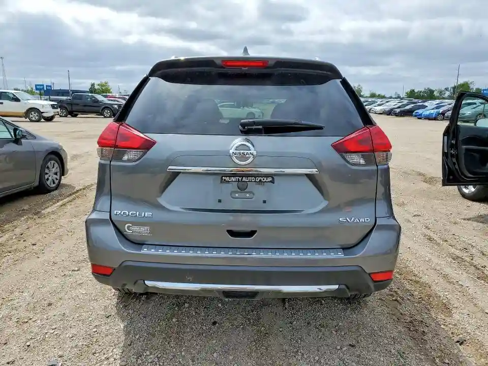 5N1AT2MV8HC762737 2017 NISSAN ROGUE-5