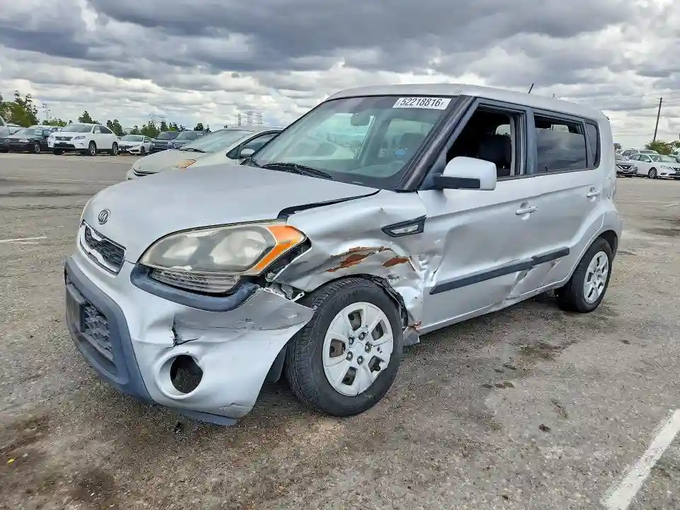 KNDJT2A51C7471748 2012 KIA SOUL BASE-0
