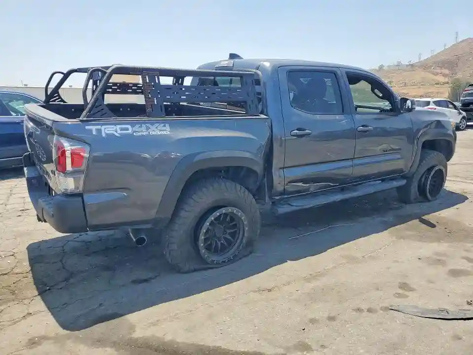 3TMCZ5AN5PM565992 2023 TOYOTA TACOMA-2