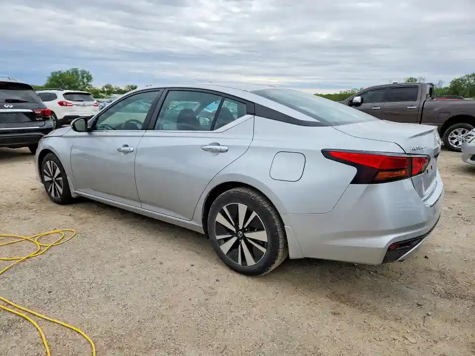 1N4BL4DV3NN389648 2022 NISSAN ALTIMA-1