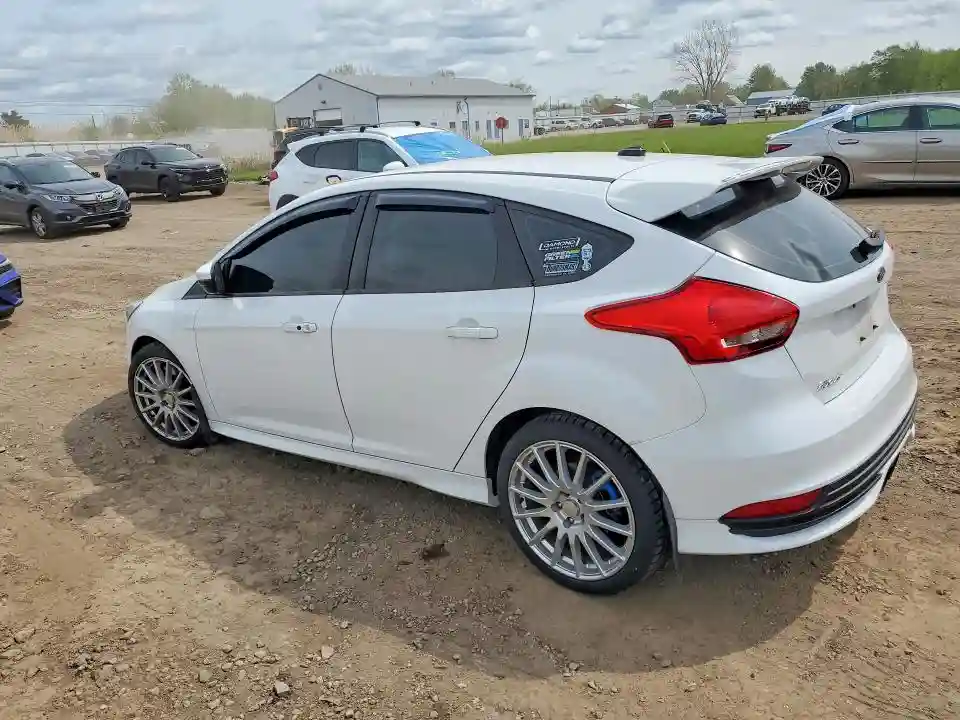 1FADP3L99JL310307 2018 FORD FOCUS-1