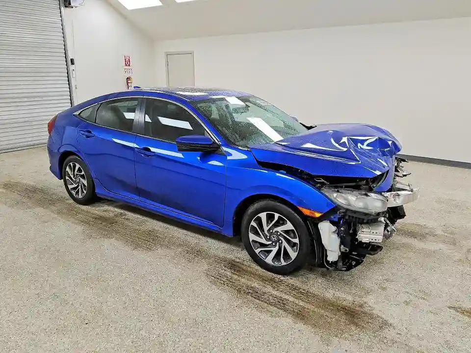 19XFC2F73JE007003 2018 HONDA CIVIC-3