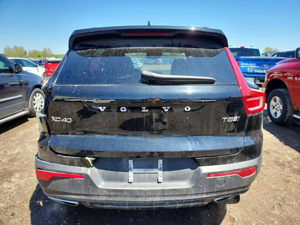 YV4162UM7K2048658 2019 VOLVO XC40-5