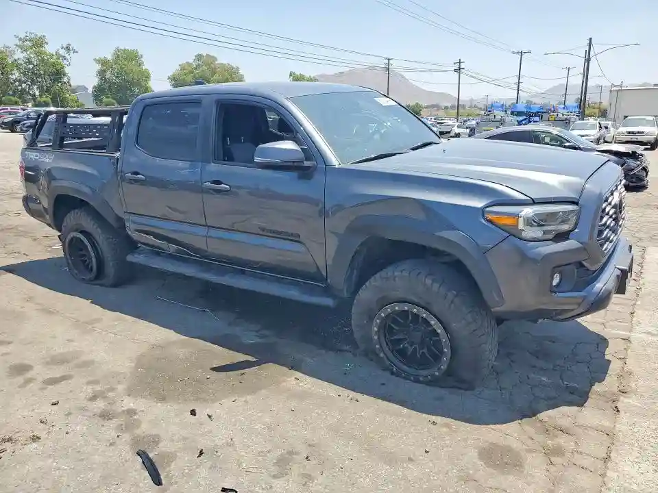 3TMCZ5AN5PM565992 2023 TOYOTA TACOMA-3