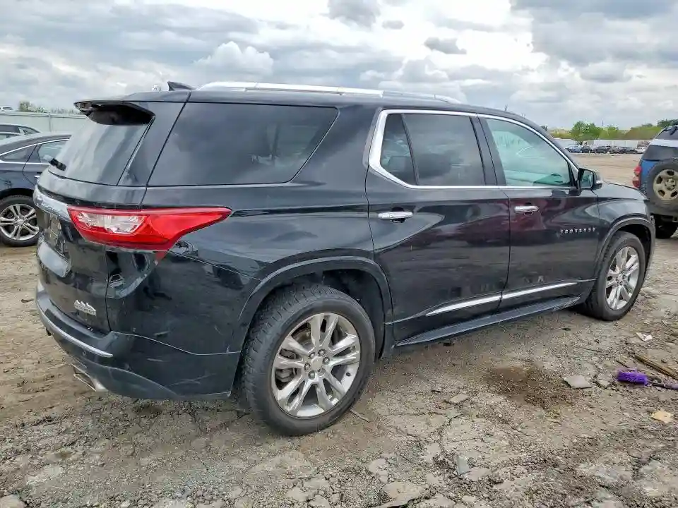 1GNEVJKW2KJ119042 2019 CHEVROLET TRAVERSE-2