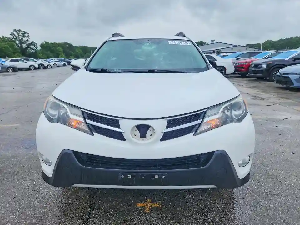 2T3RFREVXFW288306 2015 TOYOTA RAV4-4
