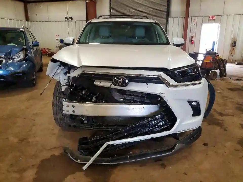 5TDAAAB5XRS037129 2024 TOYOTA ALL OTHER-4