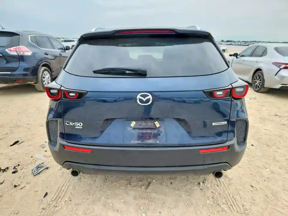 7MMVABBM8SN303984 2025 MAZDA CX-50-5
