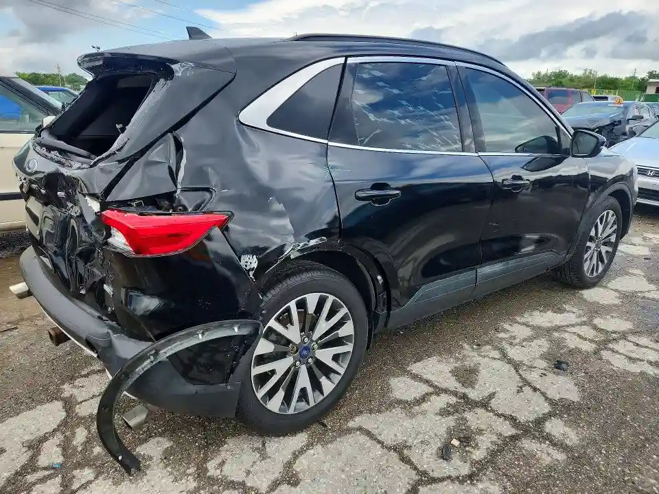 1FMCU9J96LUB16461 2020 FORD ESCAPE-2